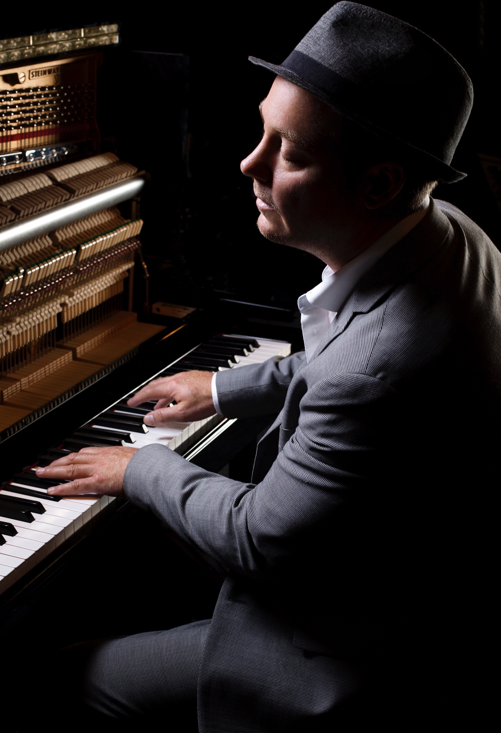 » Photo 2_©Carl Størmer | Ozella Music